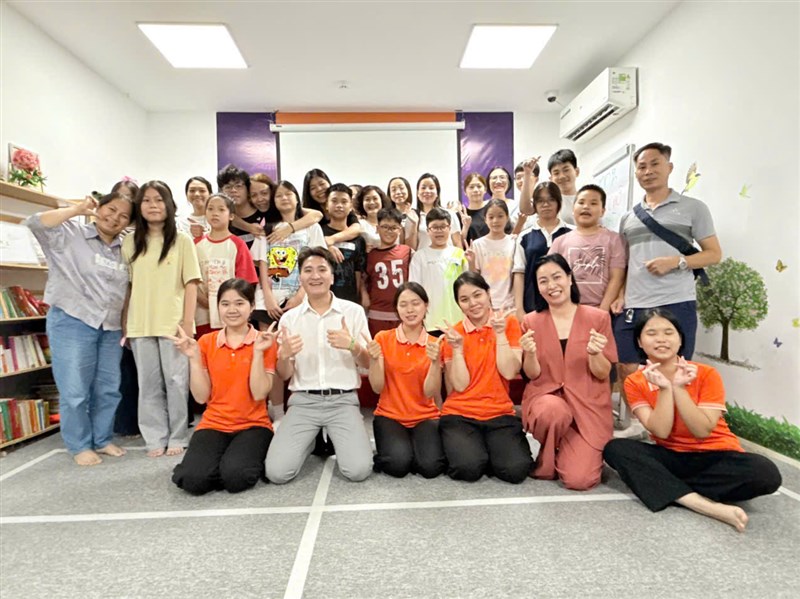 ZUMY EDUCATION – ĐỒNG HÀNH KIẾN TẠO THẾ HỆ TRẺ TỪ GỐC RỄ NHÂN CÁCH 
