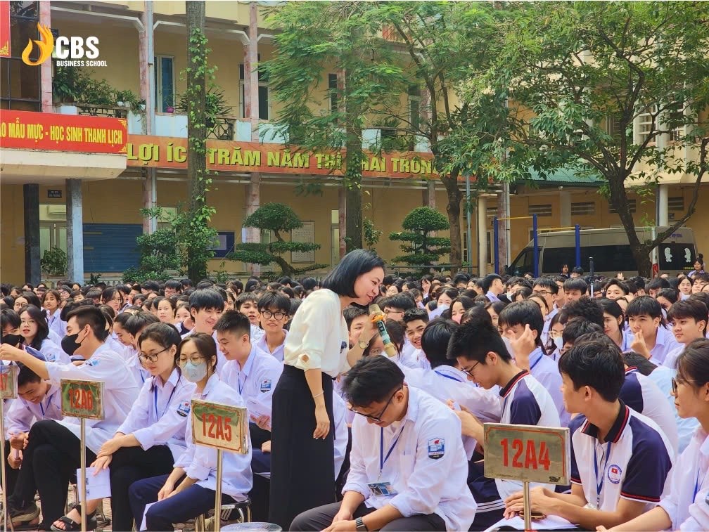 LifeUp – Hướng nghiệp làm chủ tương lai